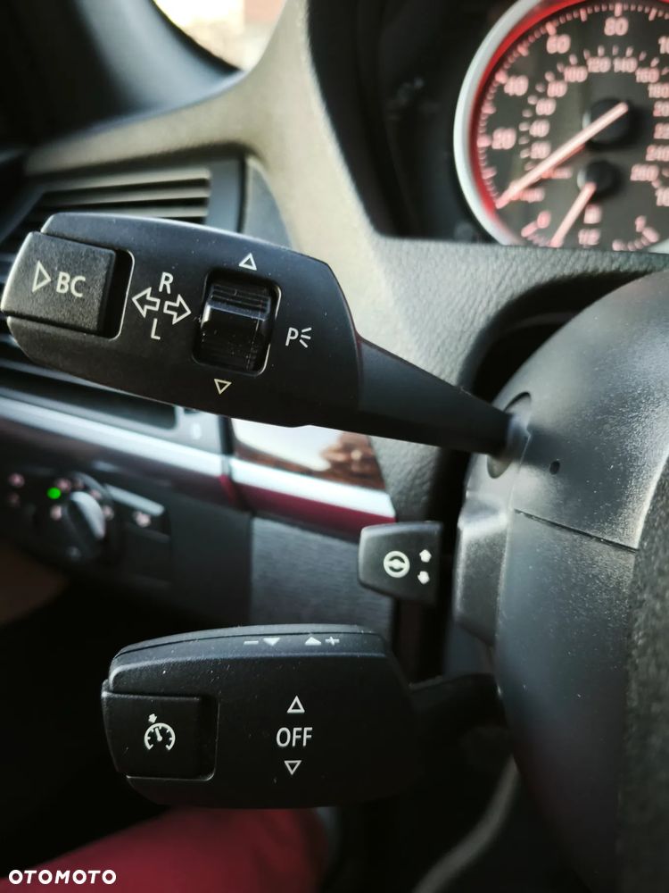 BMW X6 xDrive50i Edition Exclusive - 26
