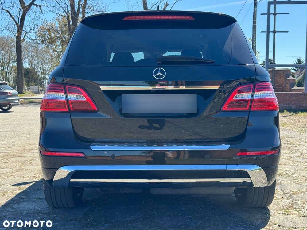Mercedes-Benz ML 350 BlueTEC 4-Matic - 5