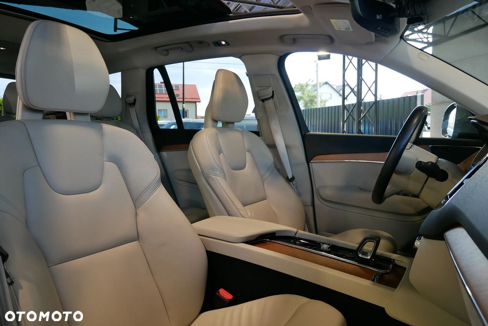 Volvo XC 90 T8 AWD Plug-In Hybrid Inscription 6os - 13