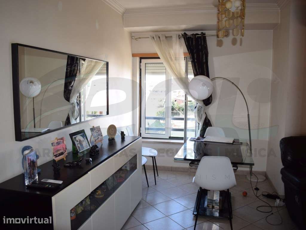 Apartamento T2 - Grande imagem: 2/22