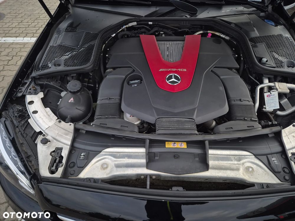 Mercedes-Benz Klasa C AMG 43 4-Matic - 12