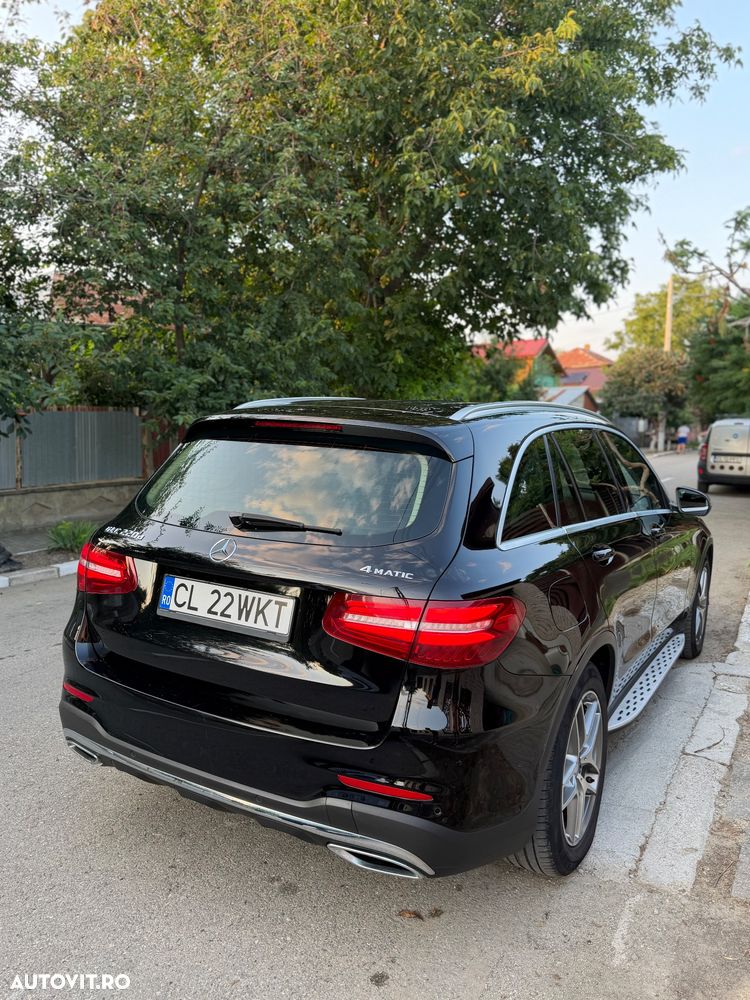Mercedes-Benz GLC 220 d 4MATIC - 11