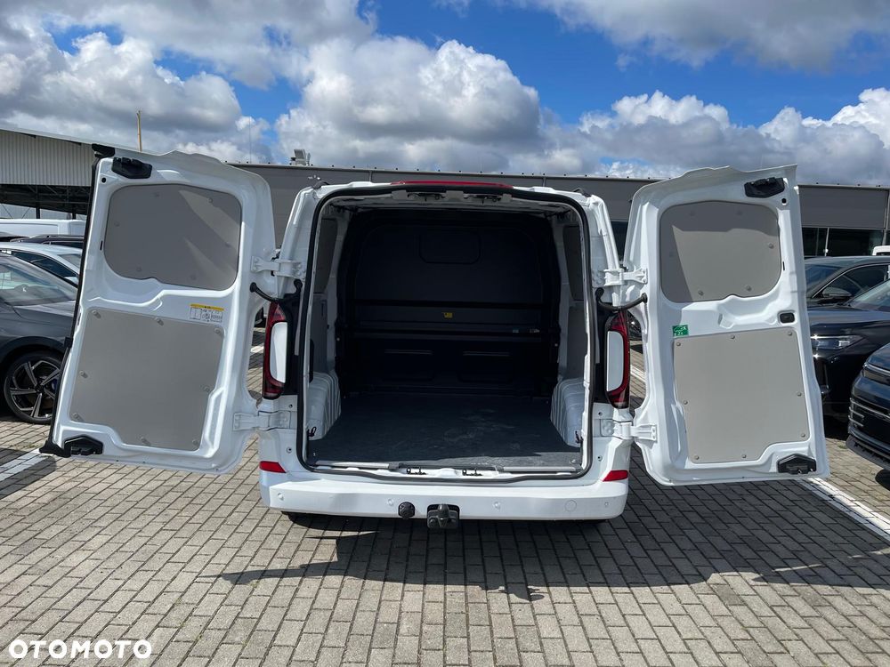 Volkswagen Transporter Furgon Plus - 13