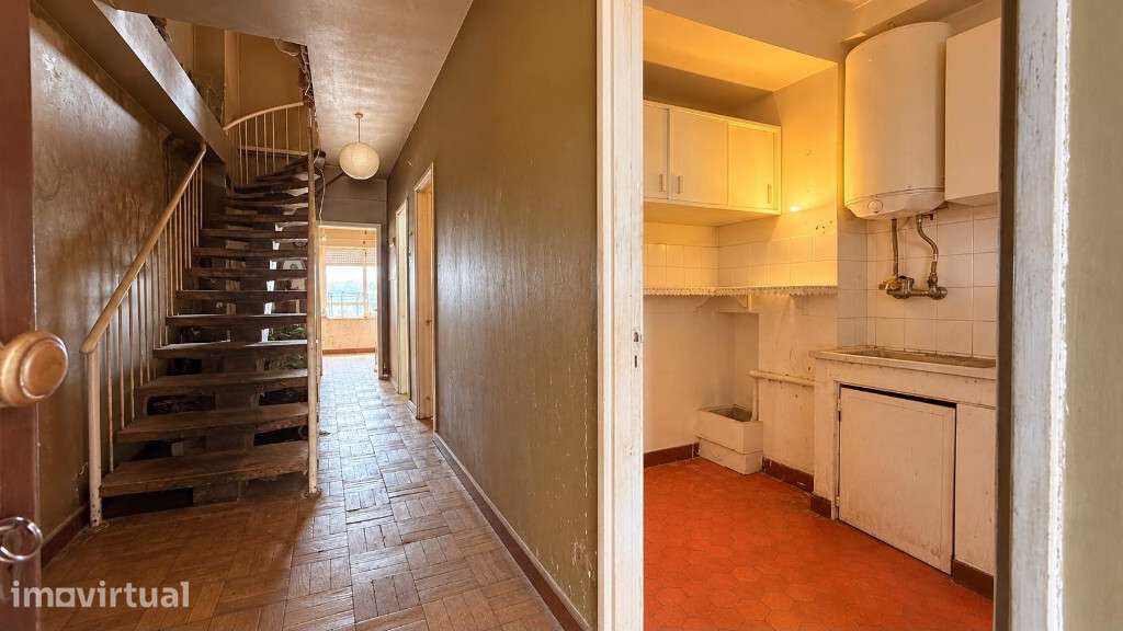 Apartamento duplex T2,Bairro Norton de Matos - Grande imagem: 2/8