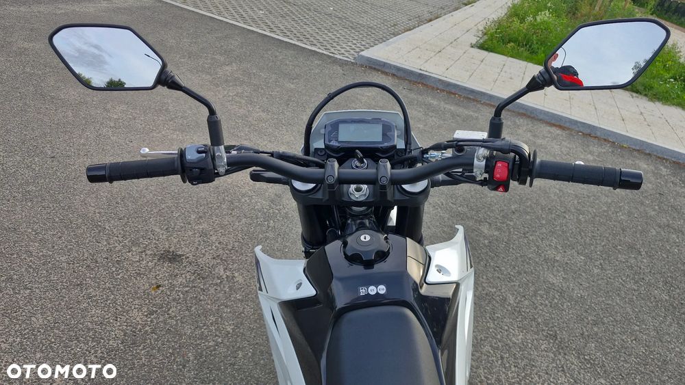 Suzuki DR-Z - 34