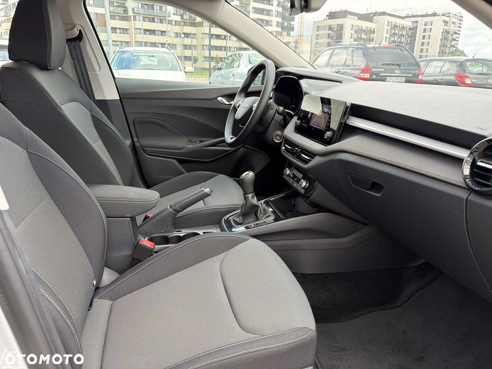 Skoda Fabia 1.0 TSI Drive - 17