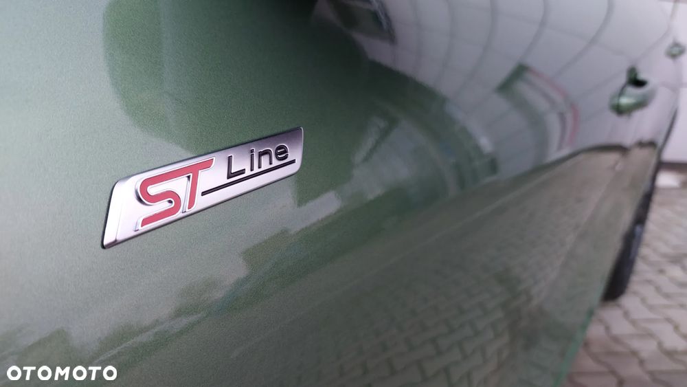 Ford Kuga 2.5 FHEV FWD ST-Line X - 15