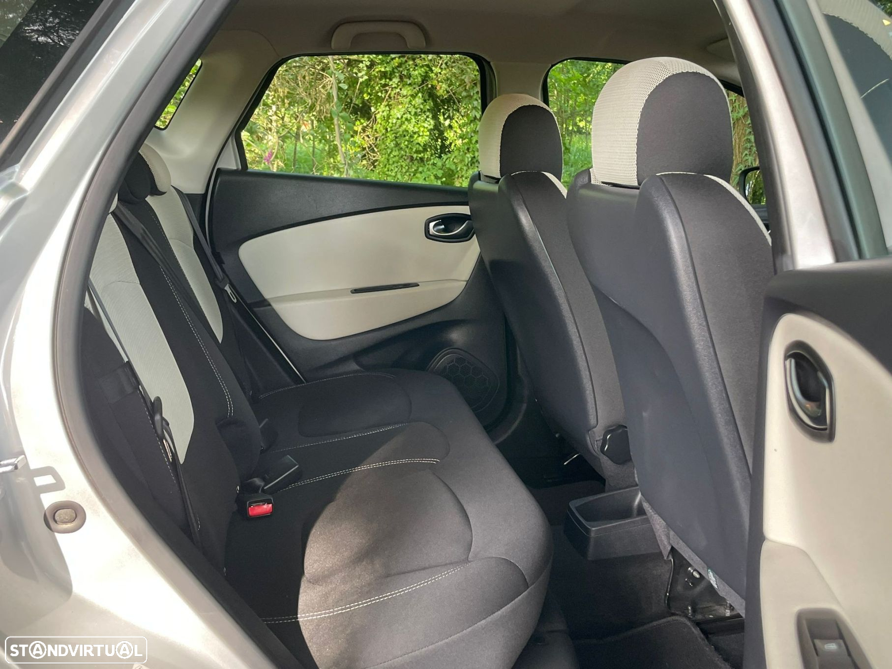 Renault Captur (ENERGY) TCe 90 INTENS - 21