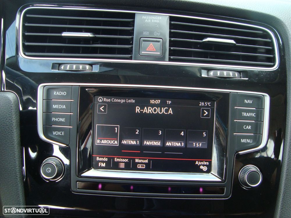 VW Golf - 25