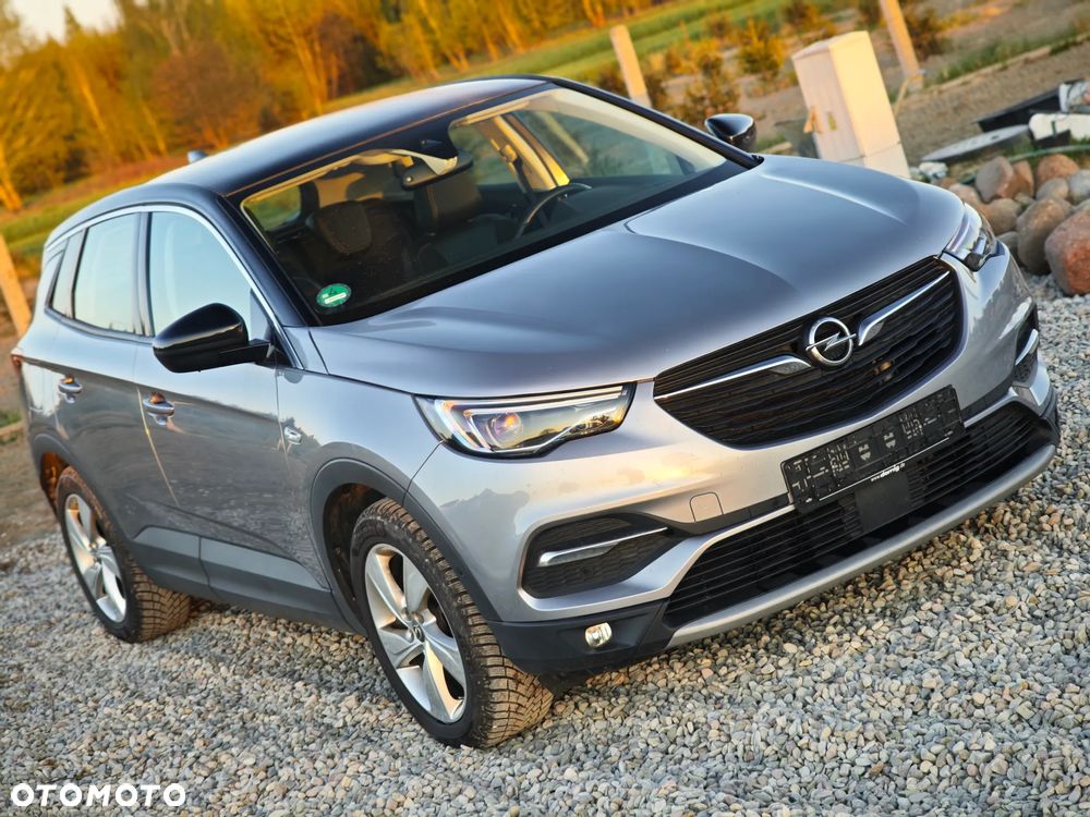Opel Grandland X 1.2 T Ultimate S&S - 9