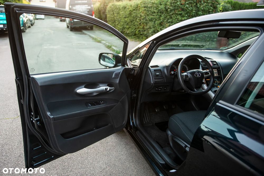 Toyota Auris 1.6 Executive - 16