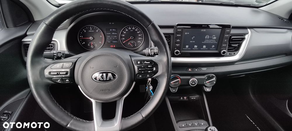 Kia Stonic - 22