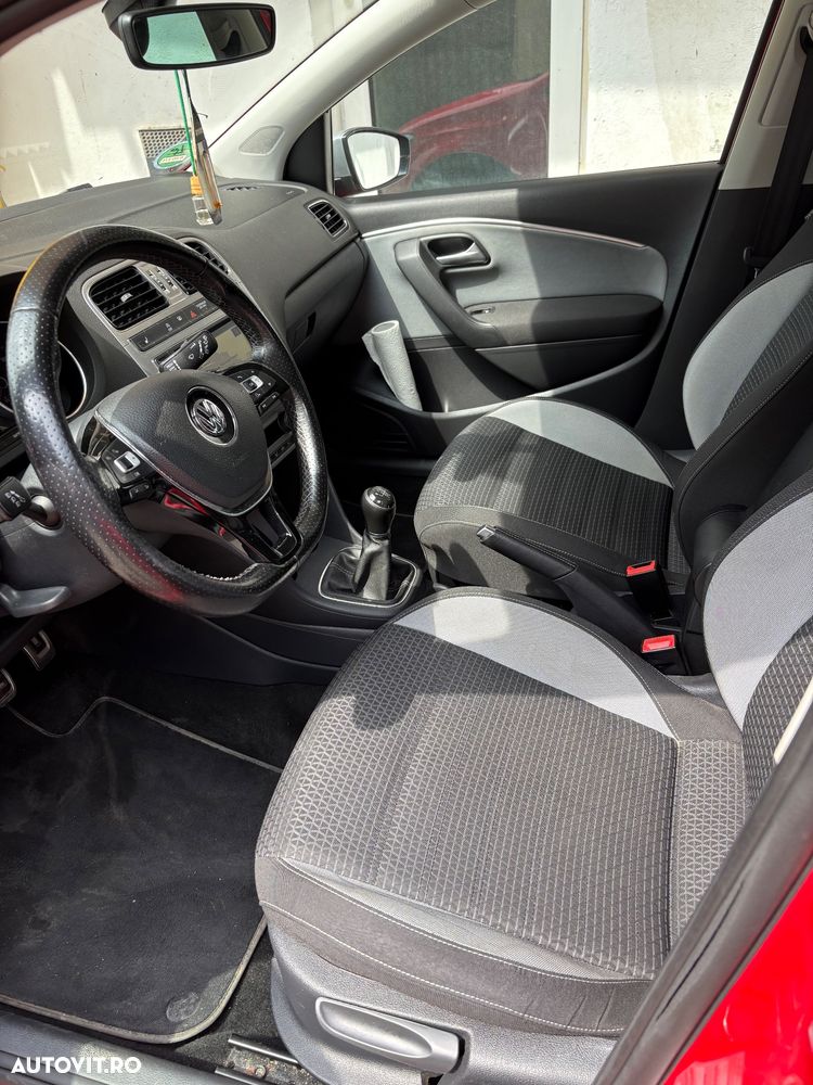 Volkswagen Polo 1.4 TDI CR BMT Comfortline - 6