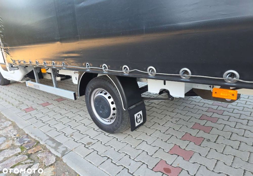 Renault Master - 33
