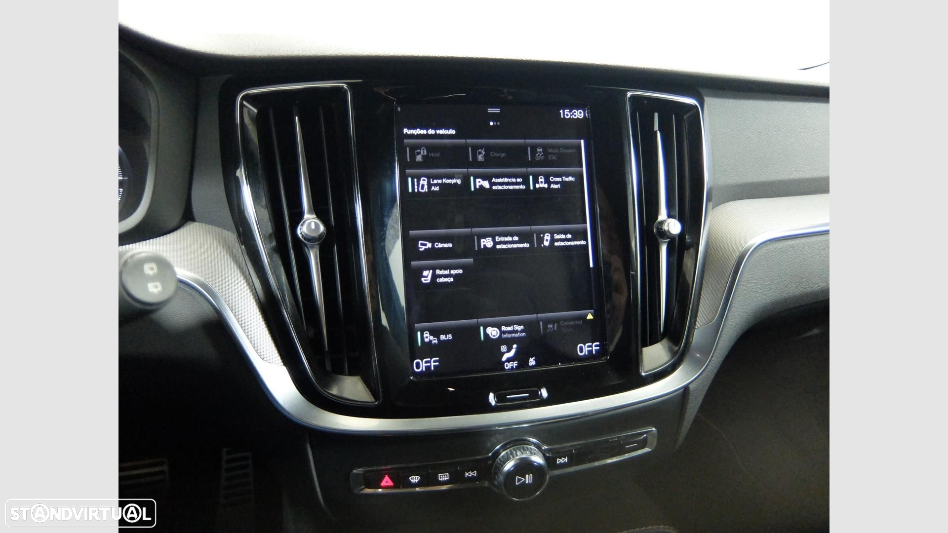 Volvo V60 2.0 T8 AWD TE R-Design - 18