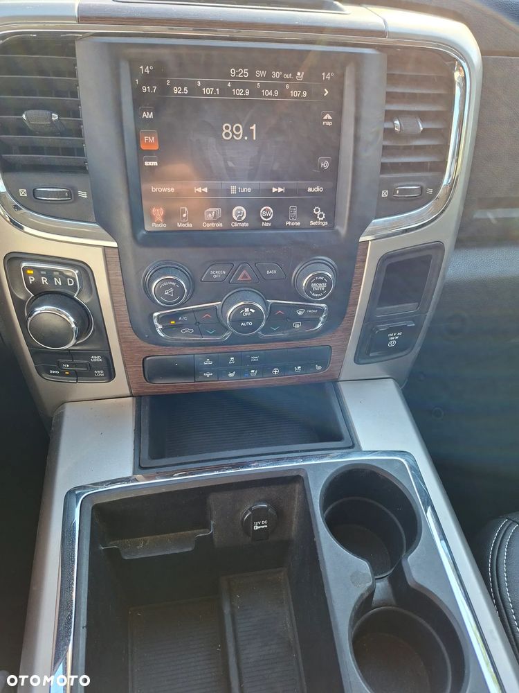 Dodge RAM 5.7 4x4 - 10