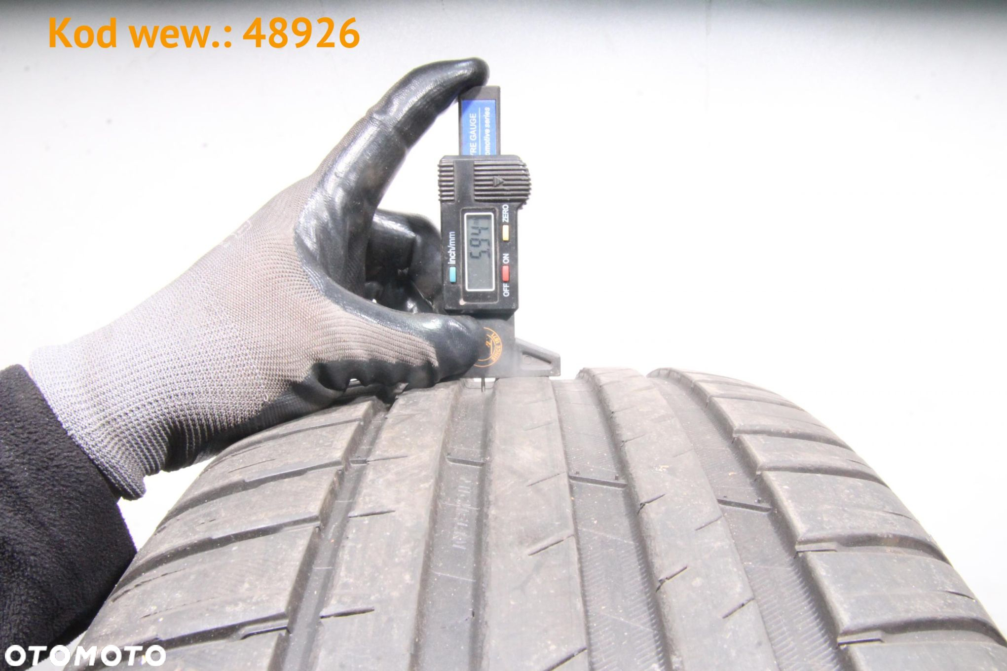 Michelin Pilot Sport 4 SUV  - 235/60 R18 - 2