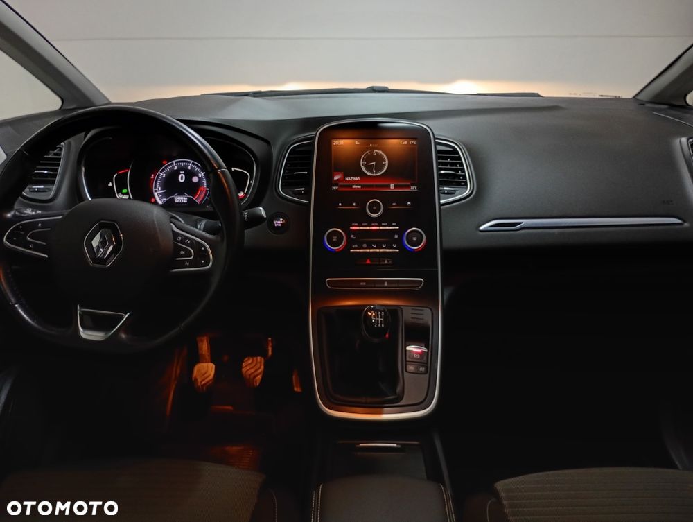 Renault Scenic - 6