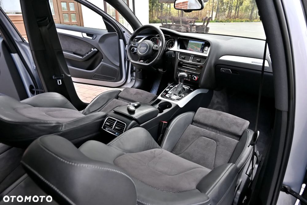 Audi A4 Avant 2.0 TDI Quattro Line S tronic - 23