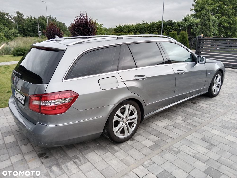 Mercedes-Benz Klasa E 220 CDI DPF BlueEFFICIENCY Automatik Avantgarde - 21