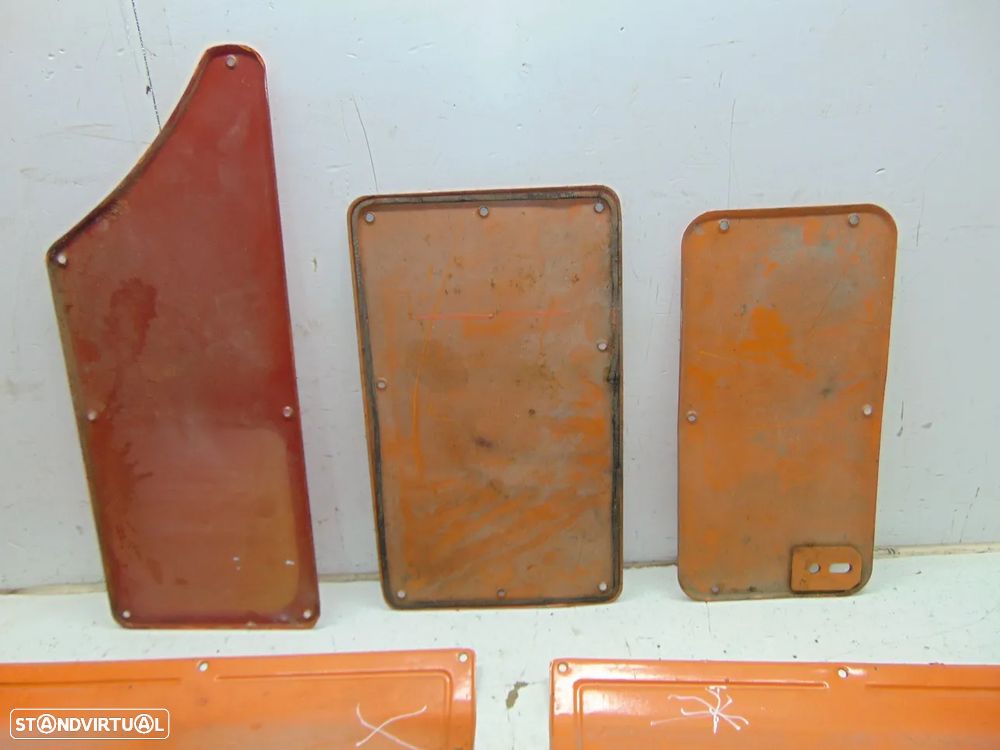 Toyota Hiace LH20 1º modelo chapas interior - 3