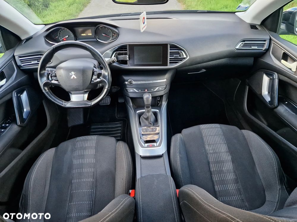 Peugeot 308 PureTech 130 EAT6 Stop & Start Active - 16