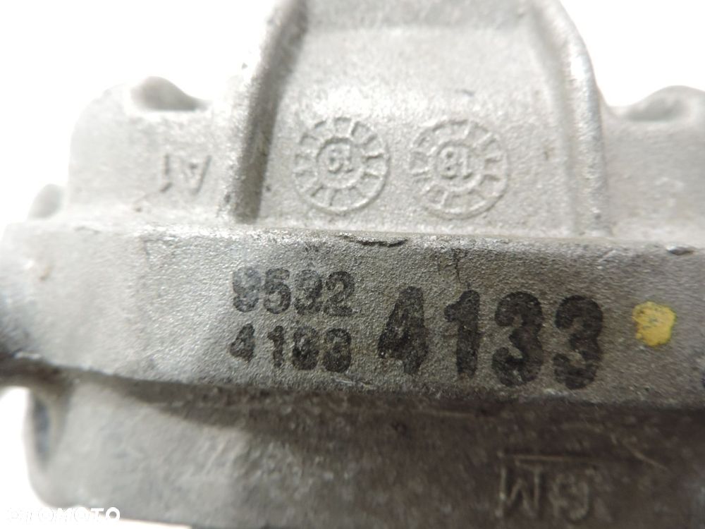 PODUSZKA LAPA SKRZYNI OPEL MOKKA 1.6 CDTI 95324133 - 4