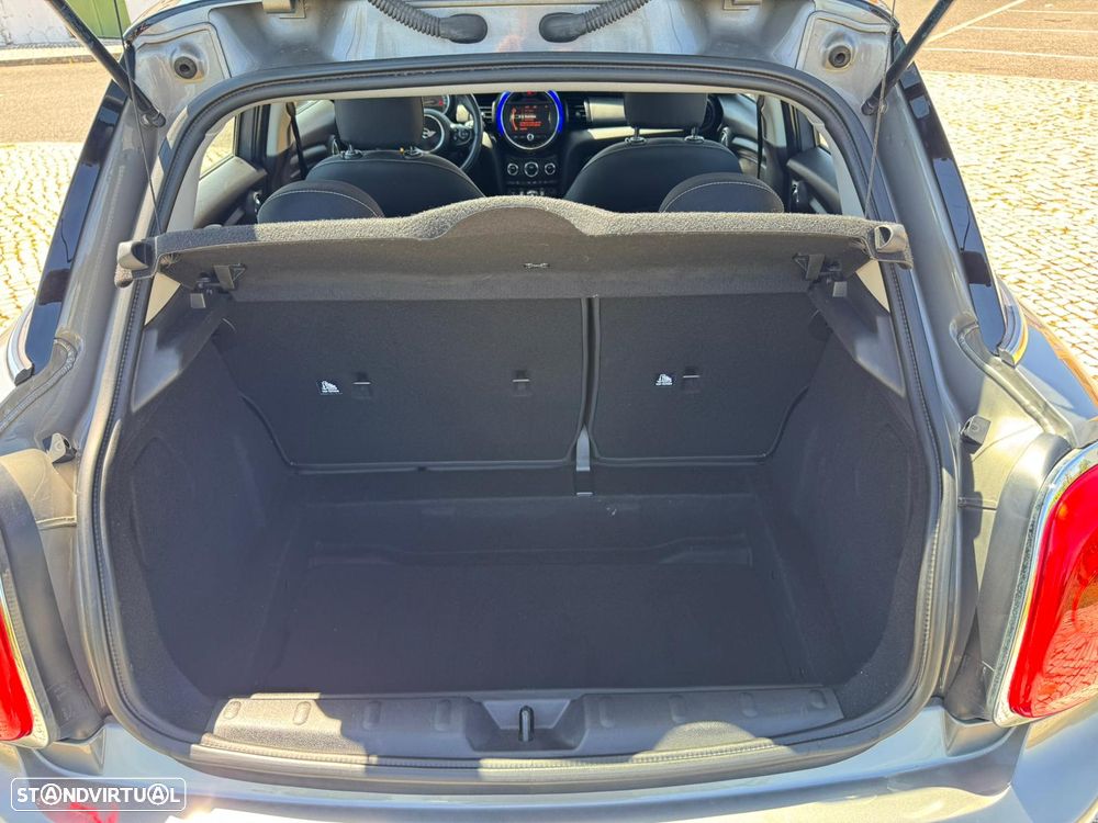 MINI 5 Portas Cooper D Seven - 23