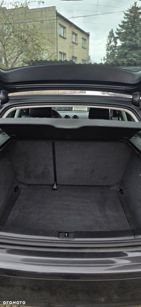 Audi A3 Sportback 1.9 TDI Attraction - 15