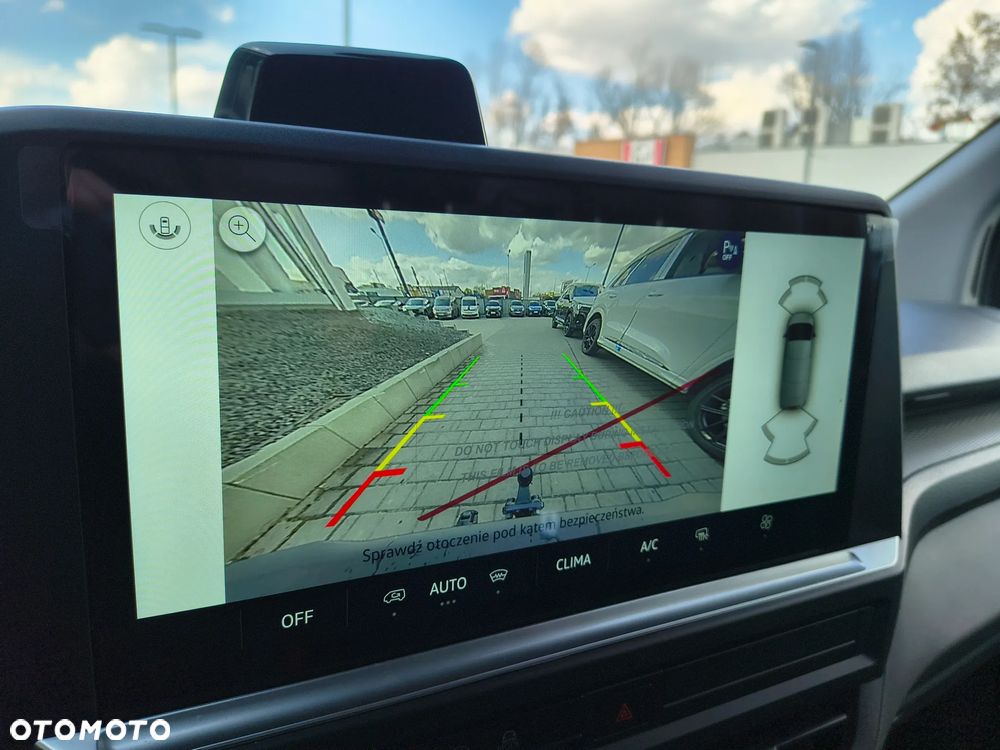 Volkswagen Transporter L2H1 Plus - 13