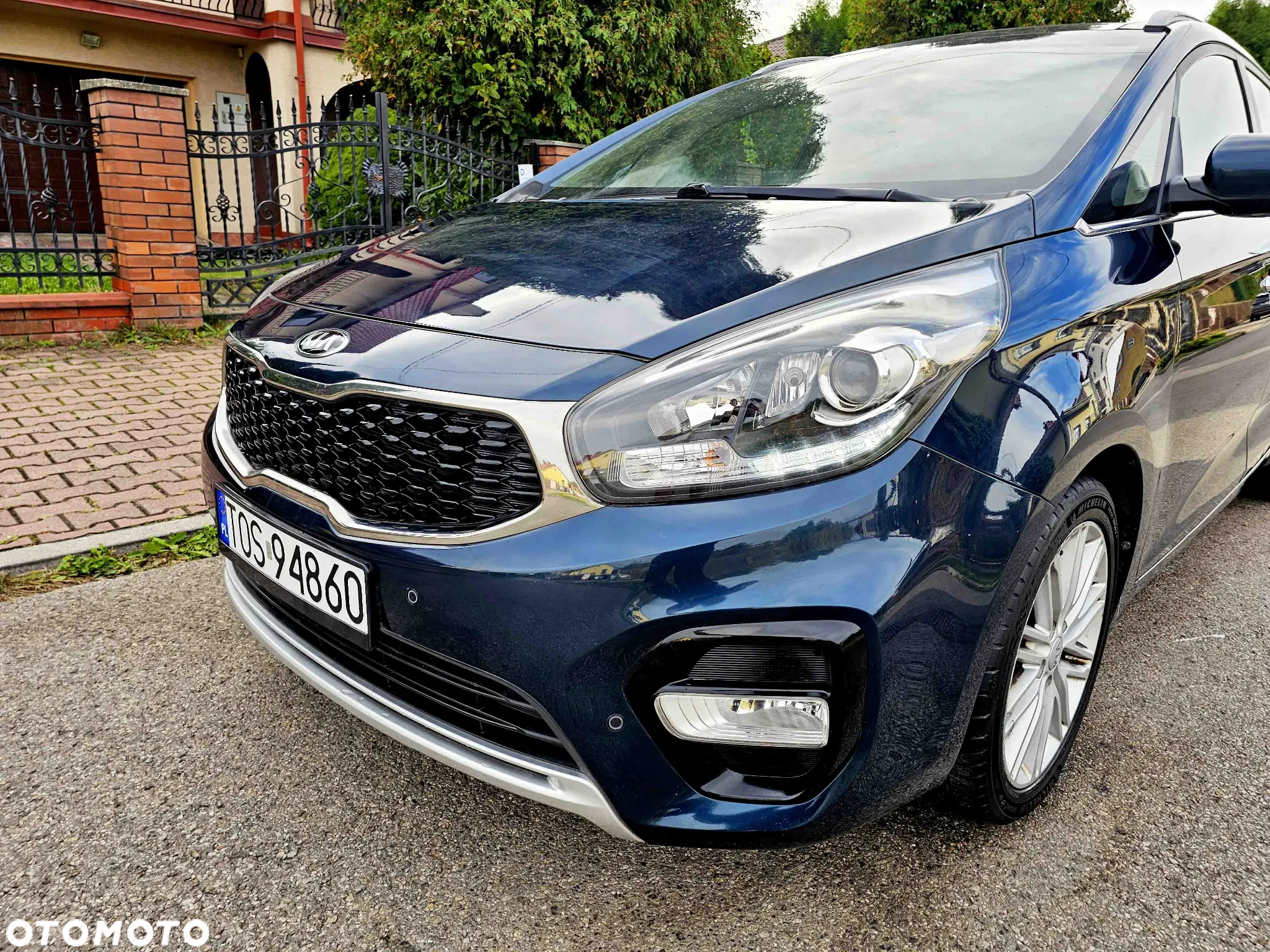 Kia Carens 1.7 CRDi M 7os - 2