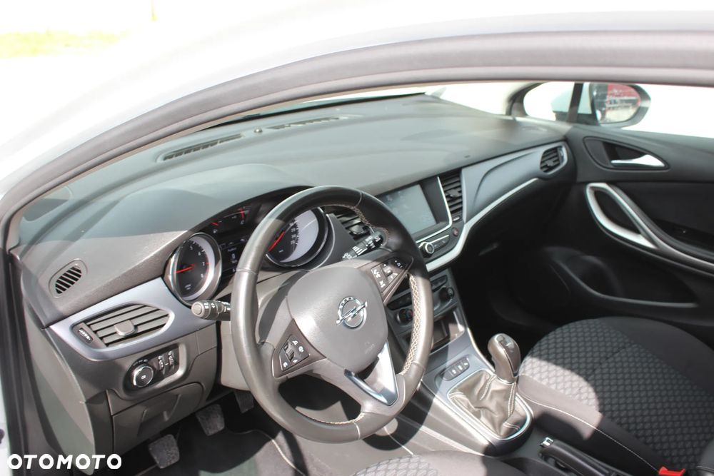Opel Astra 1.4 Turbo Edition - 16