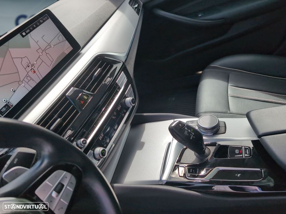 BMW 520 d Line Luxury Auto - 17