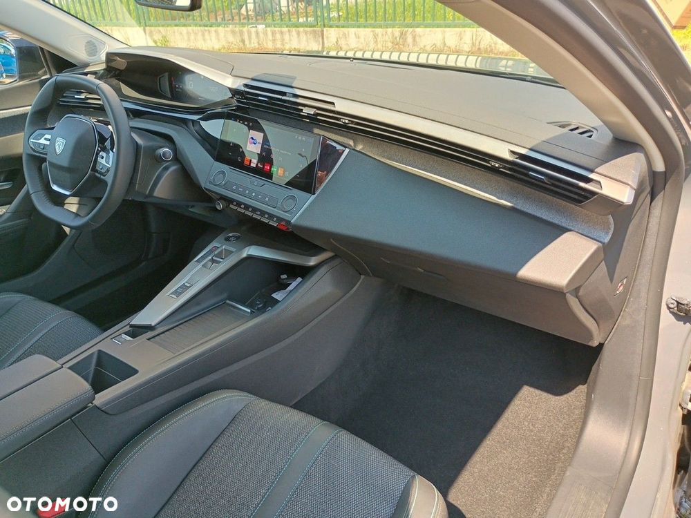 Peugeot 308 1.5 BlueHDi Allure S&S EAT8 - 14