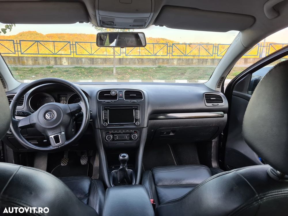 Volkswagen Golf 2.0 TDI Comfortline - 8