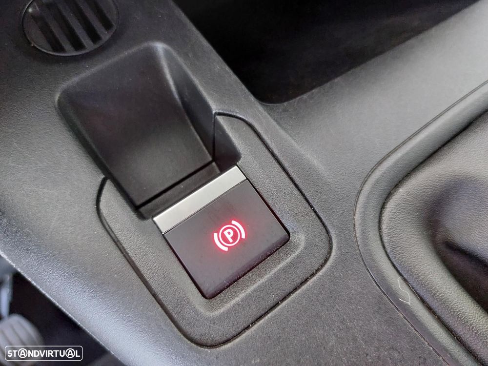 Toyota Proace City 1.5D L1 Comfort - IVA Dedutível - 26
