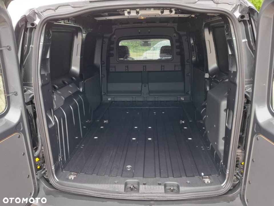 Ford Transit Connect - 24