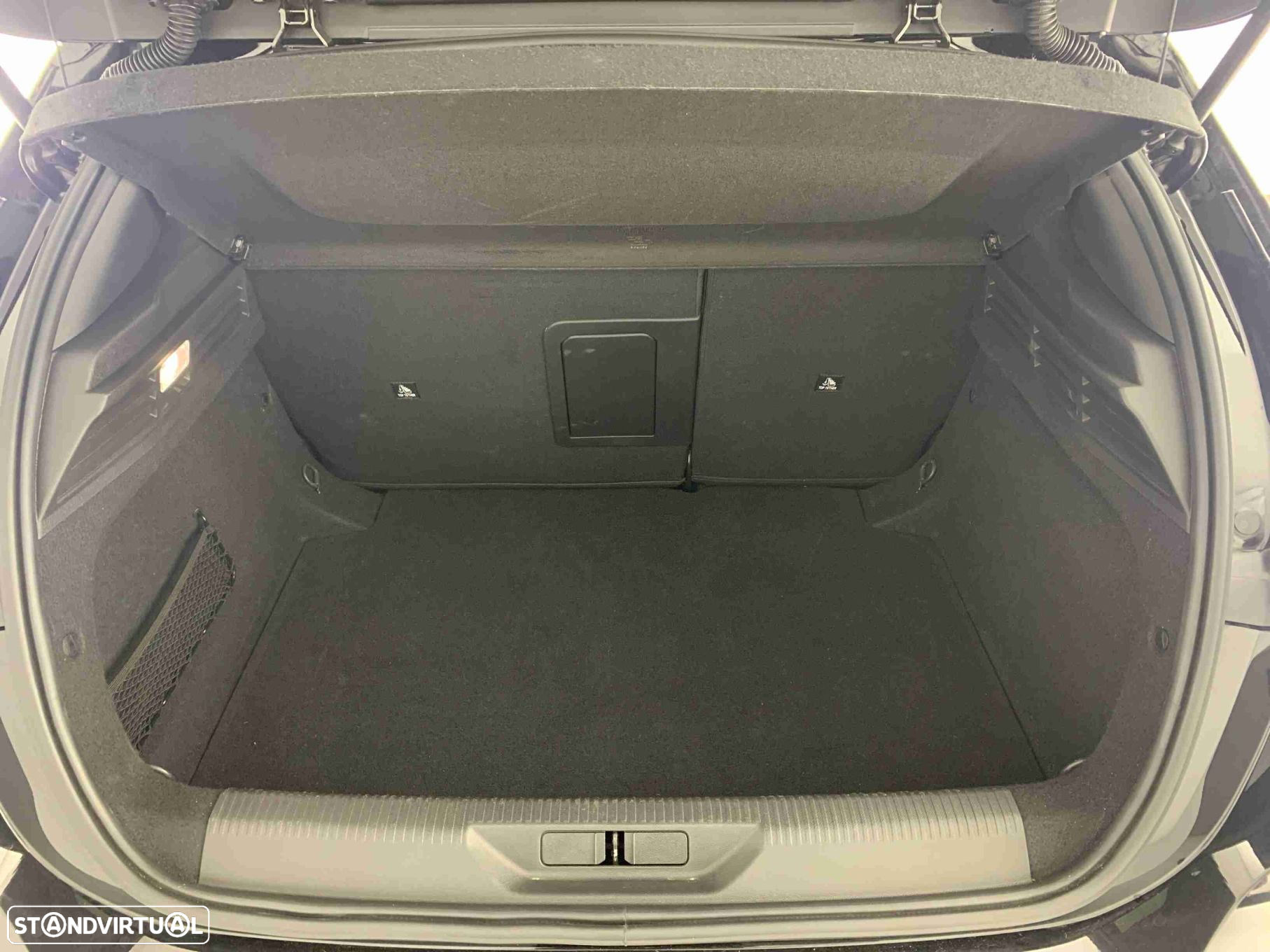 Peugeot 308 1.5 BlueHDi Allure EAT8 - 14