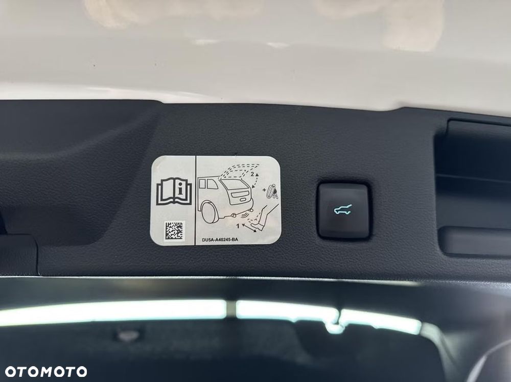 Ford Kuga 2.5 Duratec PHEV ST-LINE - 7
