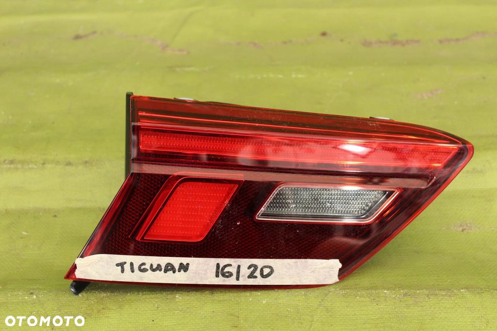 Lampa Volkswagen Tiguan II 2016-2021r. 5NA.945.093F tył lewy