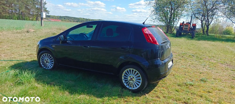 Fiat Grande Punto 1.4 8V Active - 16