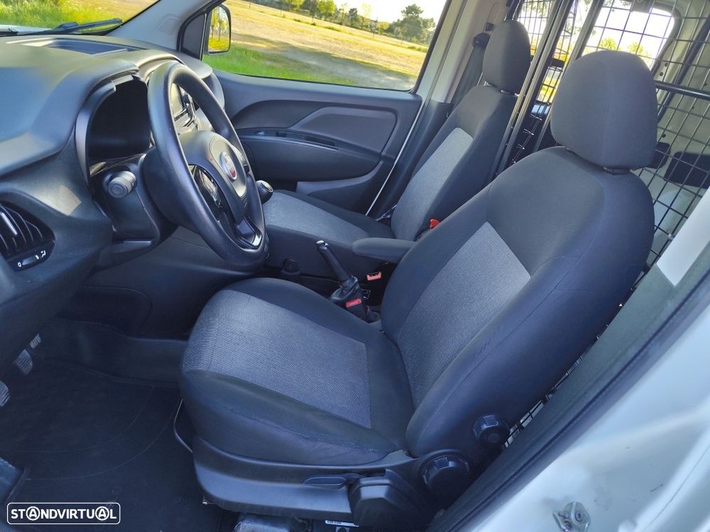 Fiat Doblo Cargo - 10