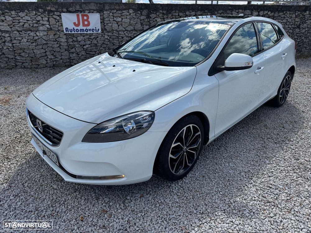 Volvo V40 1.6 D2 Kinetic - 1