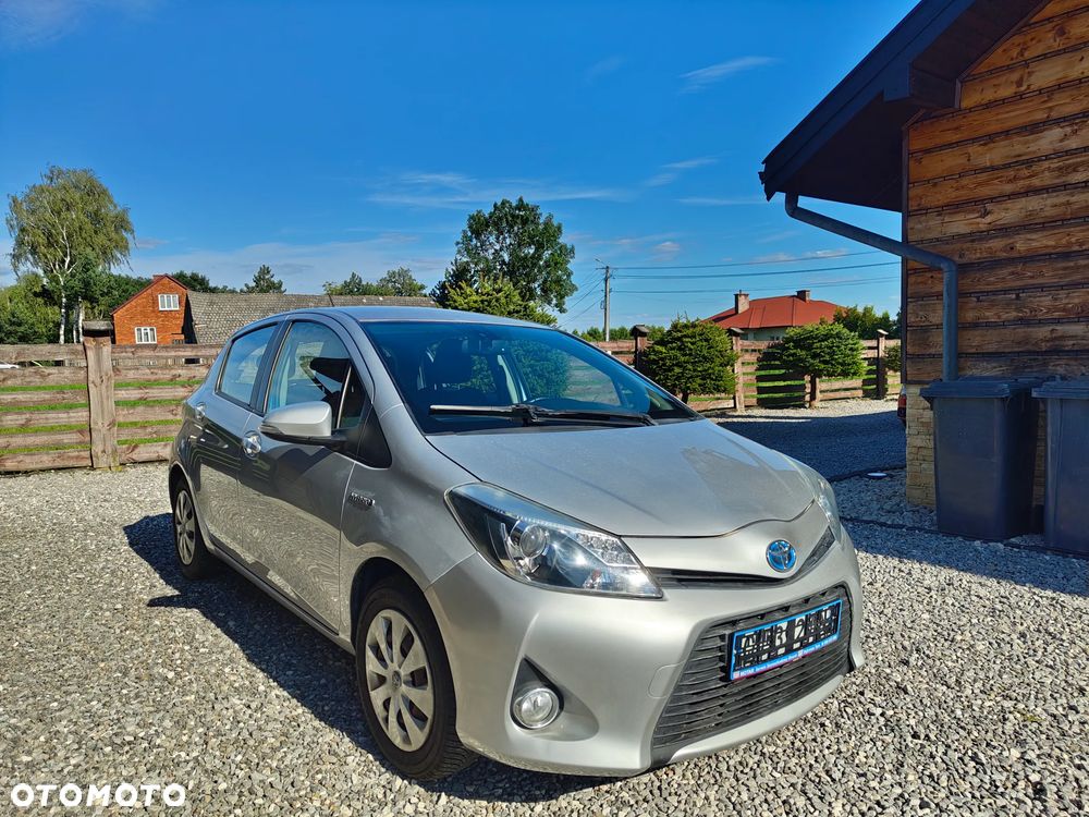 Toyota Yaris 1.5 VVT-i - 4