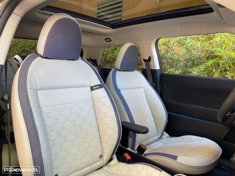 MINI 3 Portas Cooper SE Classic M - 18