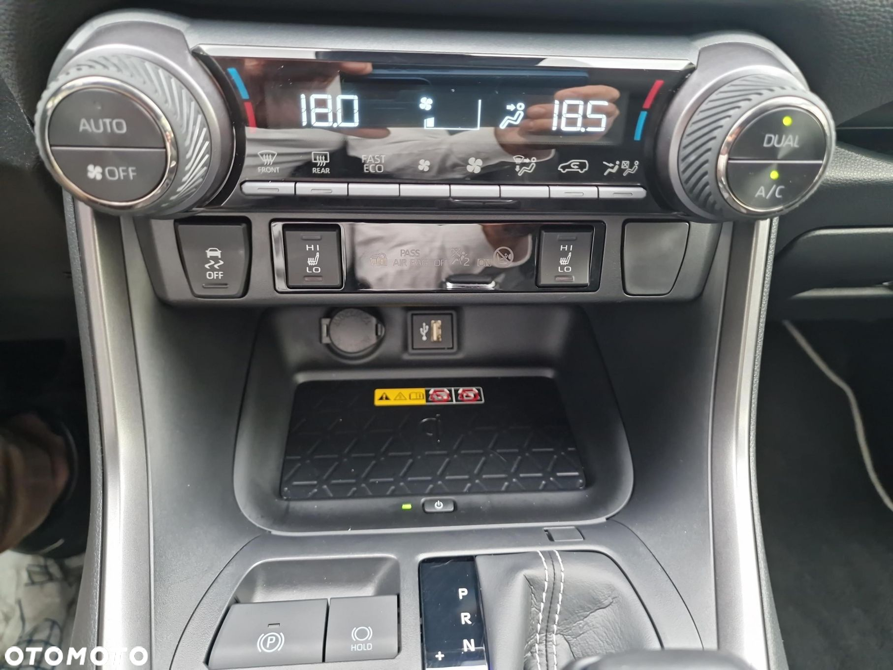Toyota RAV4 - 16