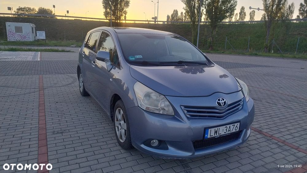 Toyota Verso 2.0 D-4D Sol 7os - 6