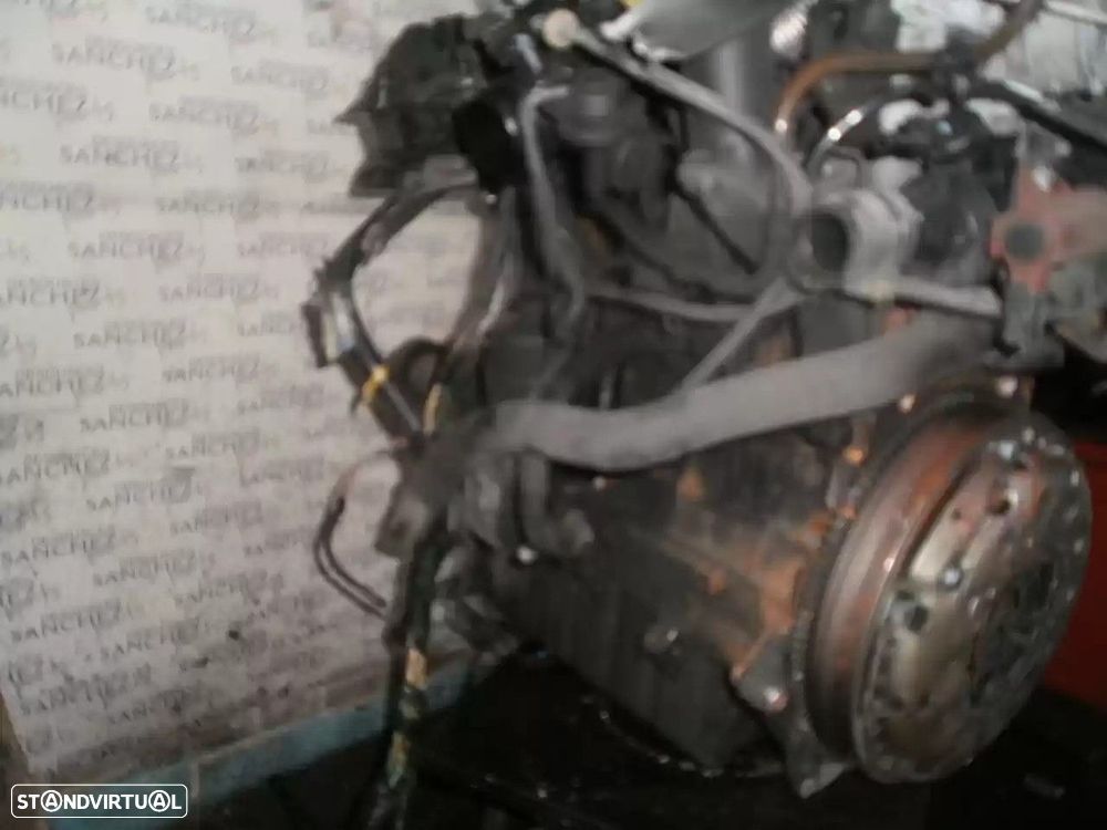 MOTOR COMPLETO VOLVO V50 2004 -D4204T - 3