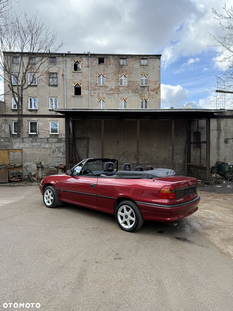 Opel Astra 1.8 16V Dream - 3