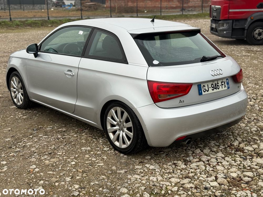 Audi A1 3-drzwiowe 1.6 TDI S line Sportpaket - 7